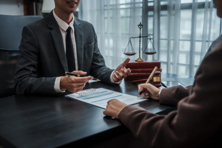 When Do You Really Need a Lawyer? Key Warning Signs You Should Never Ignore